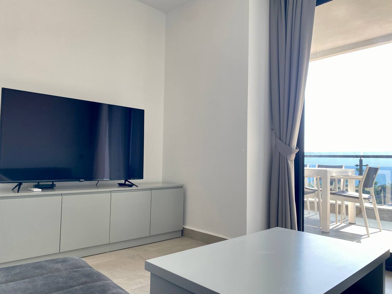 N°11 - Boutique 16 - 2 Bedrooms Sea Front, 6 People, Ultra Luxury