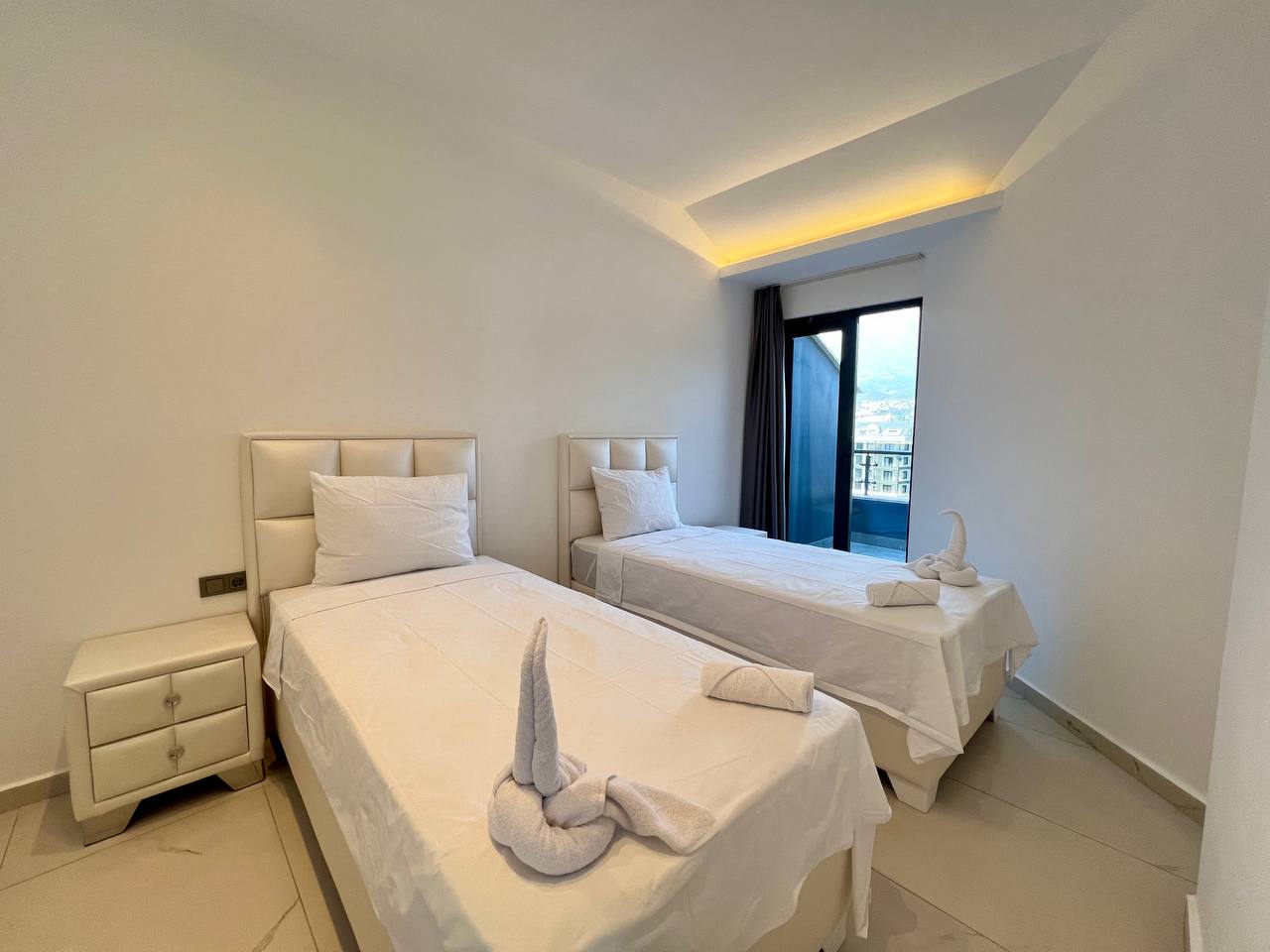 N°A29 - Salam Residence 2 - Magnificent 3 Bedroom Duplex, Sea View and Mosque!