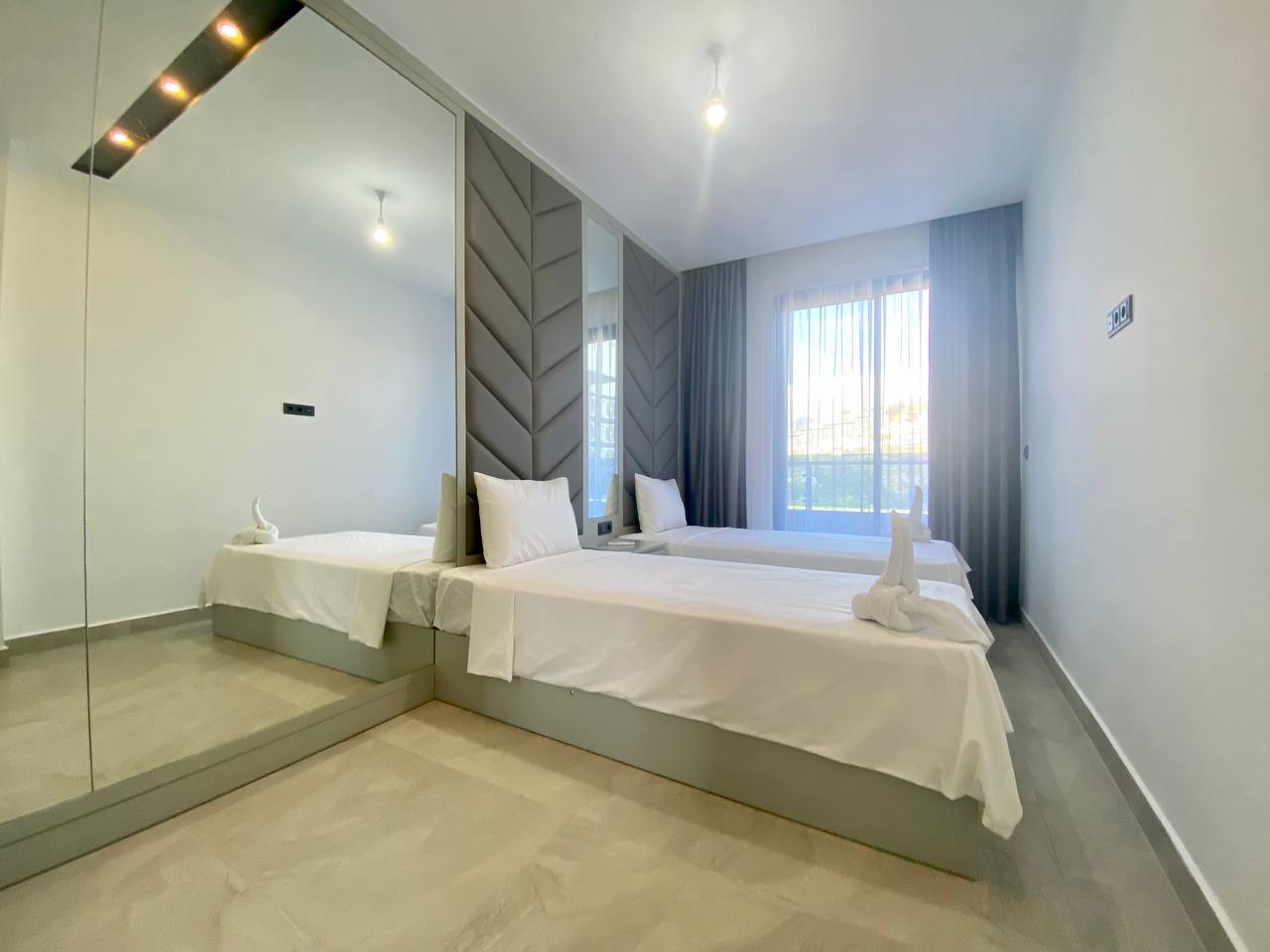 N°22 - Boutique 16 - Duplex Sea Front, For 8 People, Ultra Luxury