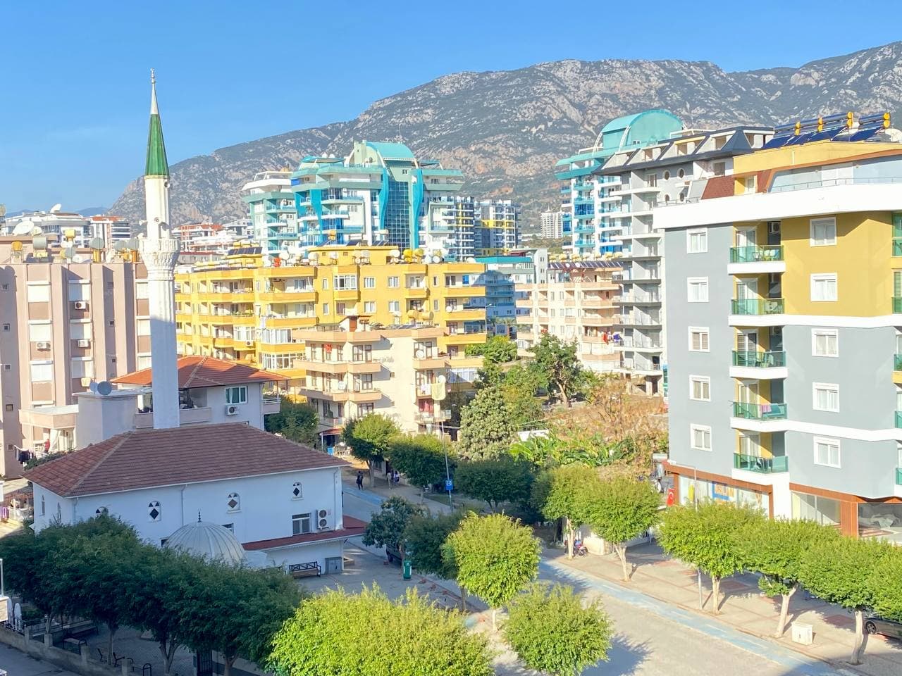N°42 - Salam Résidence - T2 Design Moderne - Incroyable Vue Mer et Mosquée